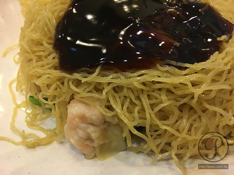 雲吞撈麵