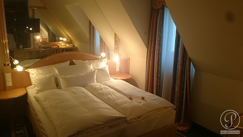 德雷洛文酒店 Drei Loewen Hotel