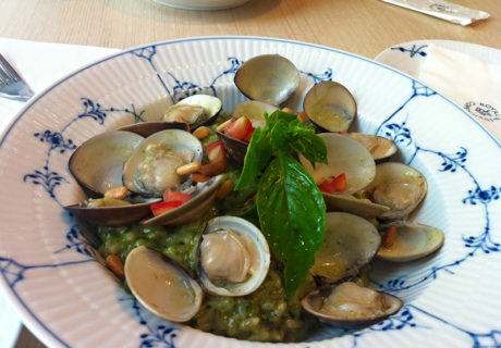 皇家哥本哈根咖啡輕食複合店