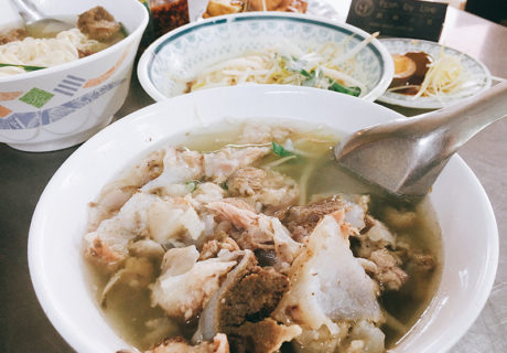 水餃阿姨的店